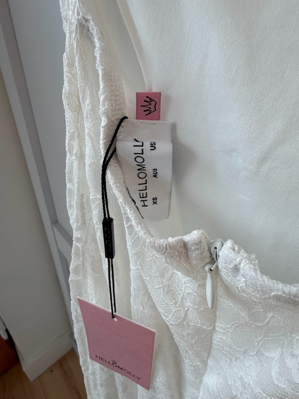 Hello Molly White Lace Maxi Dress (NWT) - Picture 7 of 9